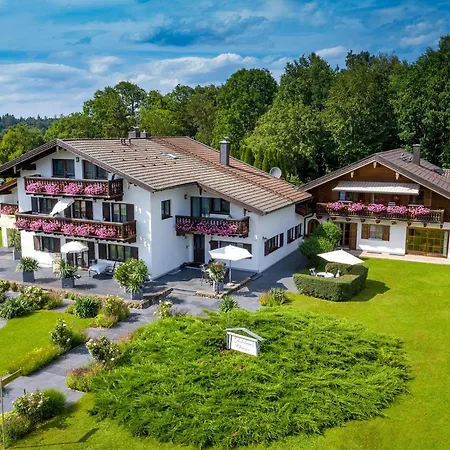 Gaestehaus Obinger * 吉塔特埃姆吉姆